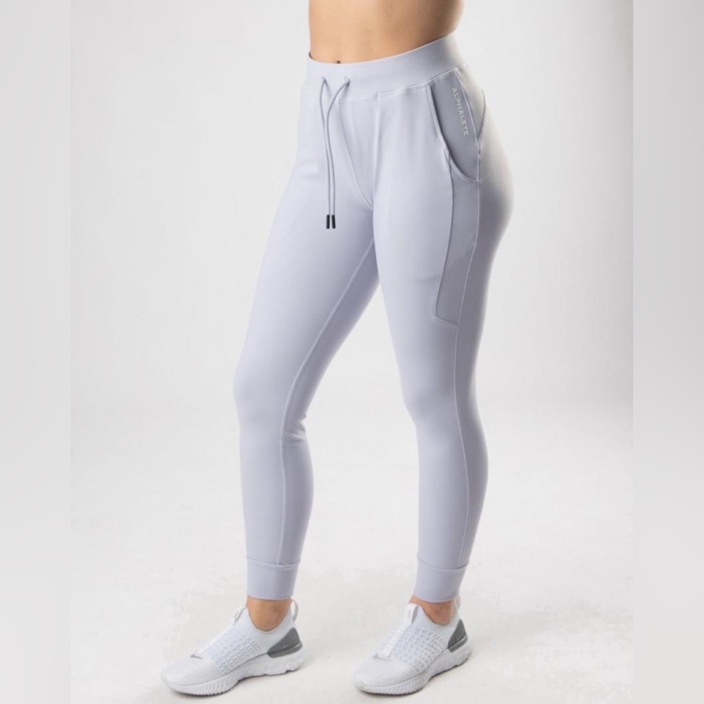 NWT - Alphalete Premium V2 Jogger - Halogen Blue